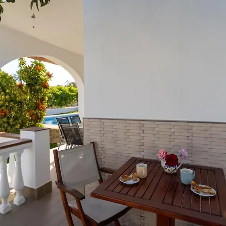 Mit Privatpool Fuer 6 Personen Ca 117 Qm In Nerja, Andalusien Costa Del Sol נרחה