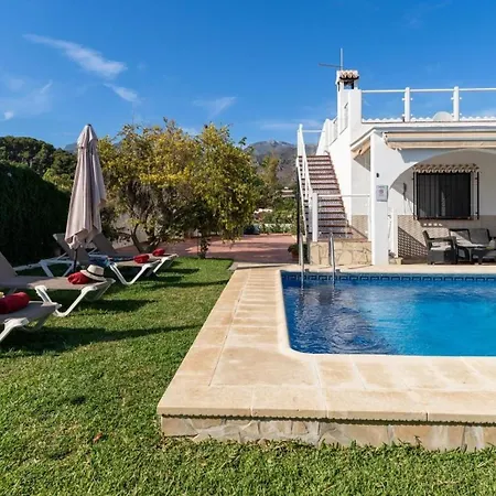 Mit Privatpool Fuer 6 Personen Ca 117 Qm In Nerja, Andalusien Costa Del Sol * נרחה